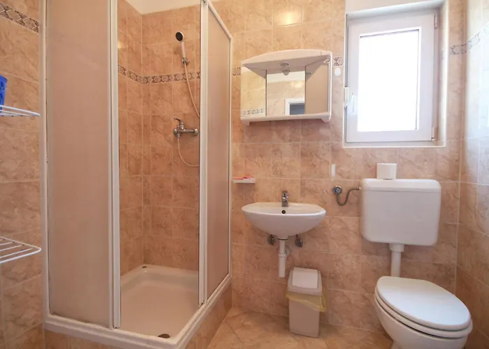 Cukon - A5-6 - Mpolo Apartament